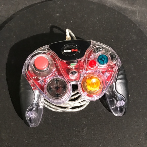 GameStop Nintendo GameCube LED Controller (RED) - Picture 2 of 7